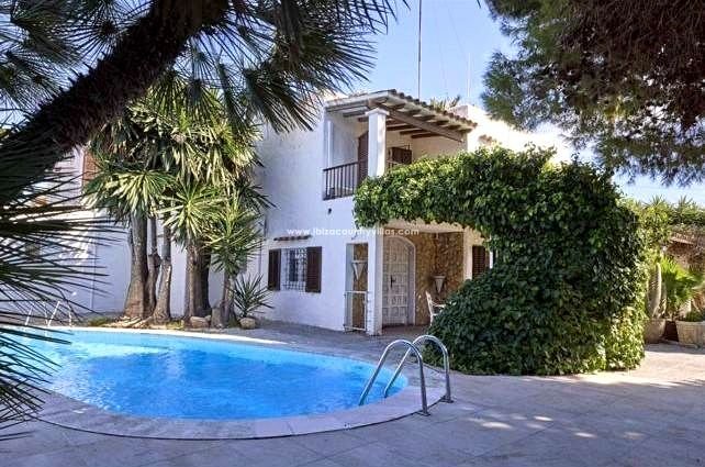 Villa in Sant Jordi de ses Salines, Sant Josep de sa Talaia, Balearic Islands 3 - 10996750
