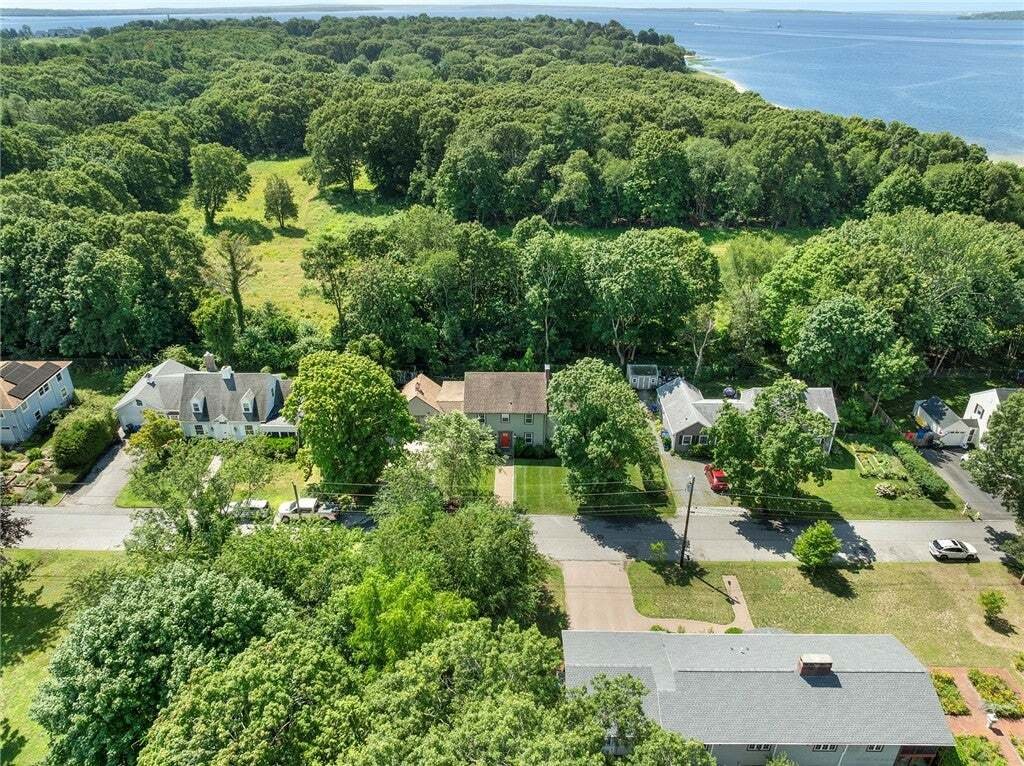 House in Barrington, Rhode Island, United States 4 - 18583861