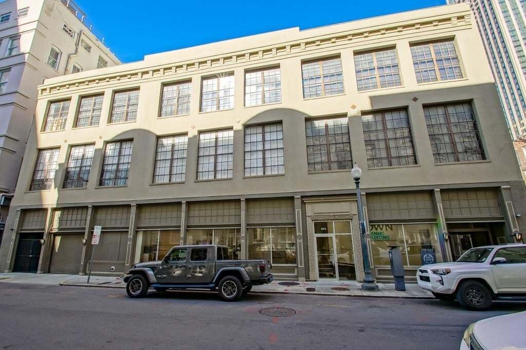 Condo in New Orleans, Louisiana, United States 2 - 18583733