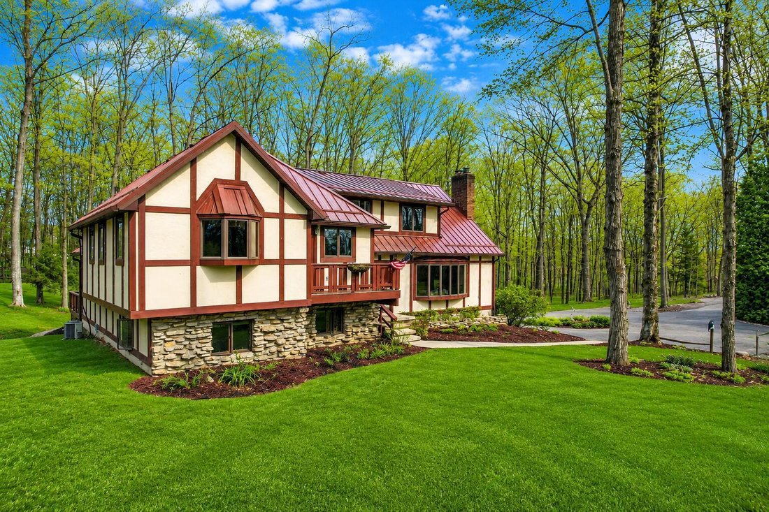 House in Lexington, Ohio, United States 2 - 17809031