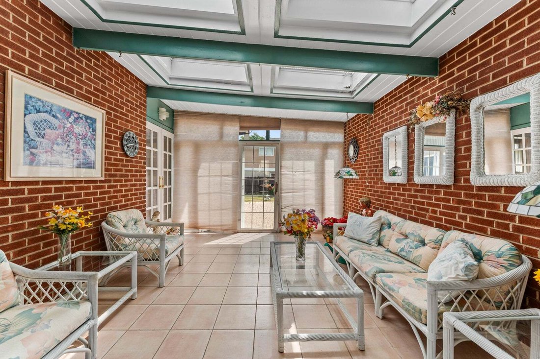 House in Skokie, Illinois, United States 5 - 18584540