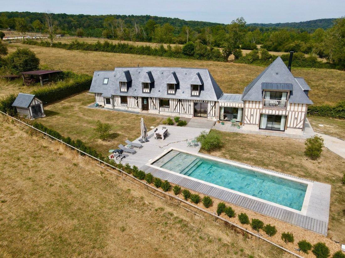 Estate in Pont-l'Évêque, Normandy, France 1 - 18581839
