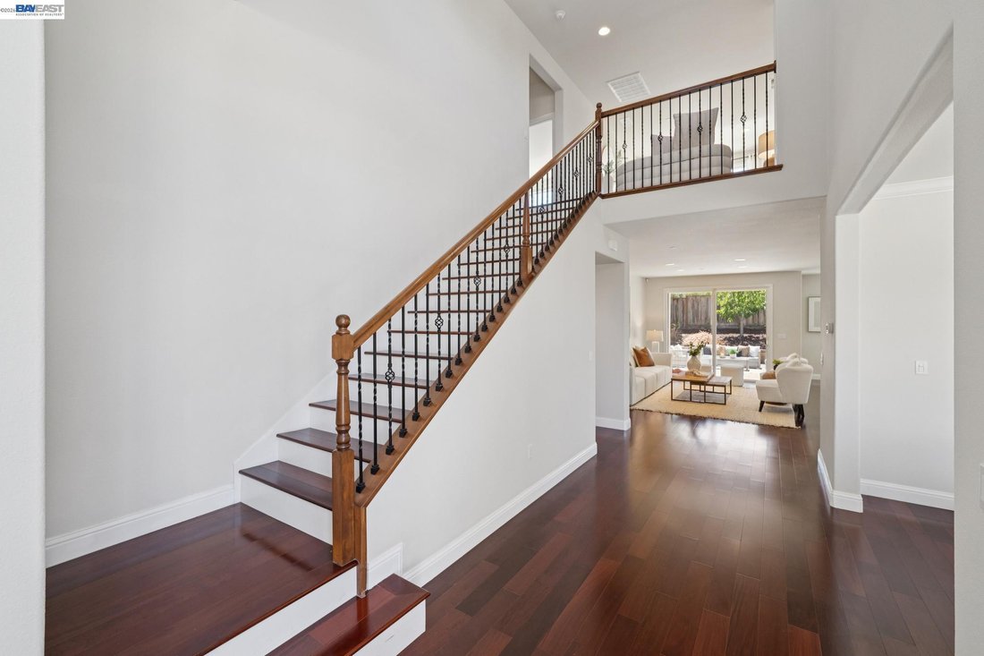 House in Castro Valley, California, United States 5 - 18584349