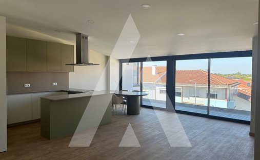 Apartment in Gloria e Vera Cruz, Aveiro District, Portugal 1