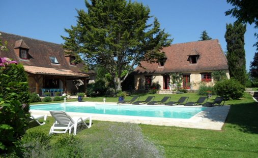 House in La Douze, Nouvelle-Aquitaine, France 1