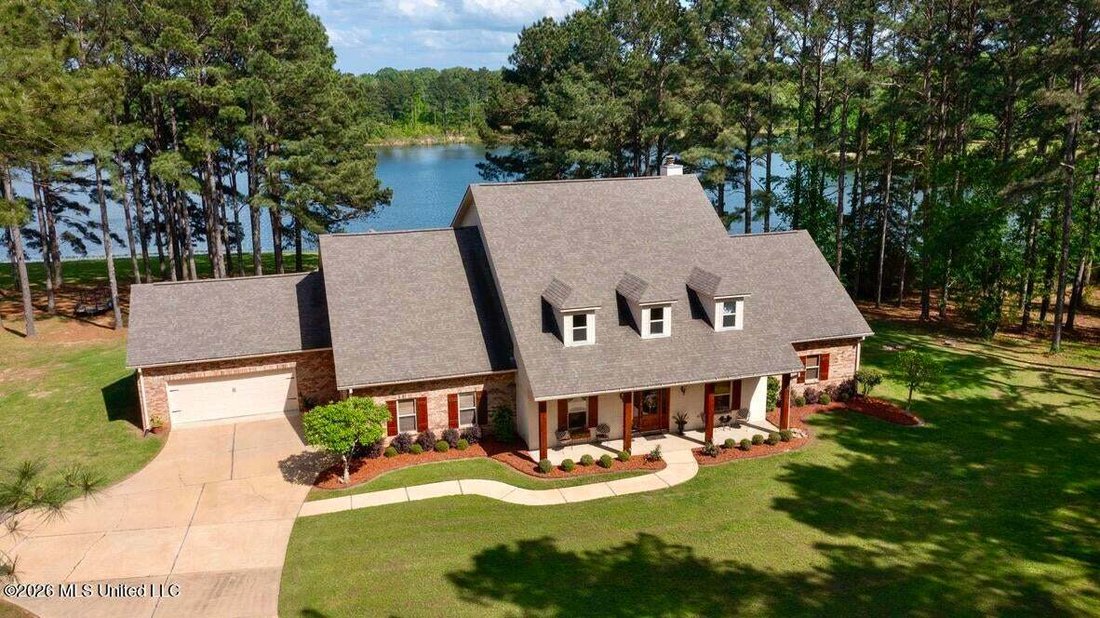 House in Flora, Mississippi, United States 1 - 18583170