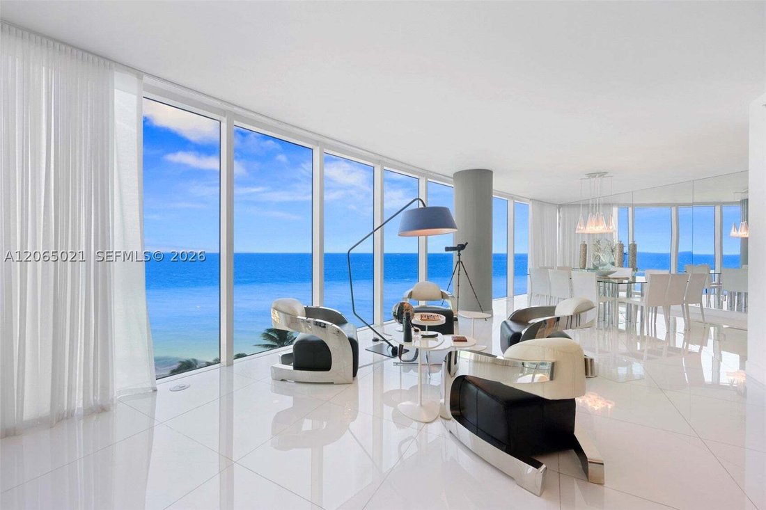 Condo in Hollywood, Florida, United States 1 - 18581621