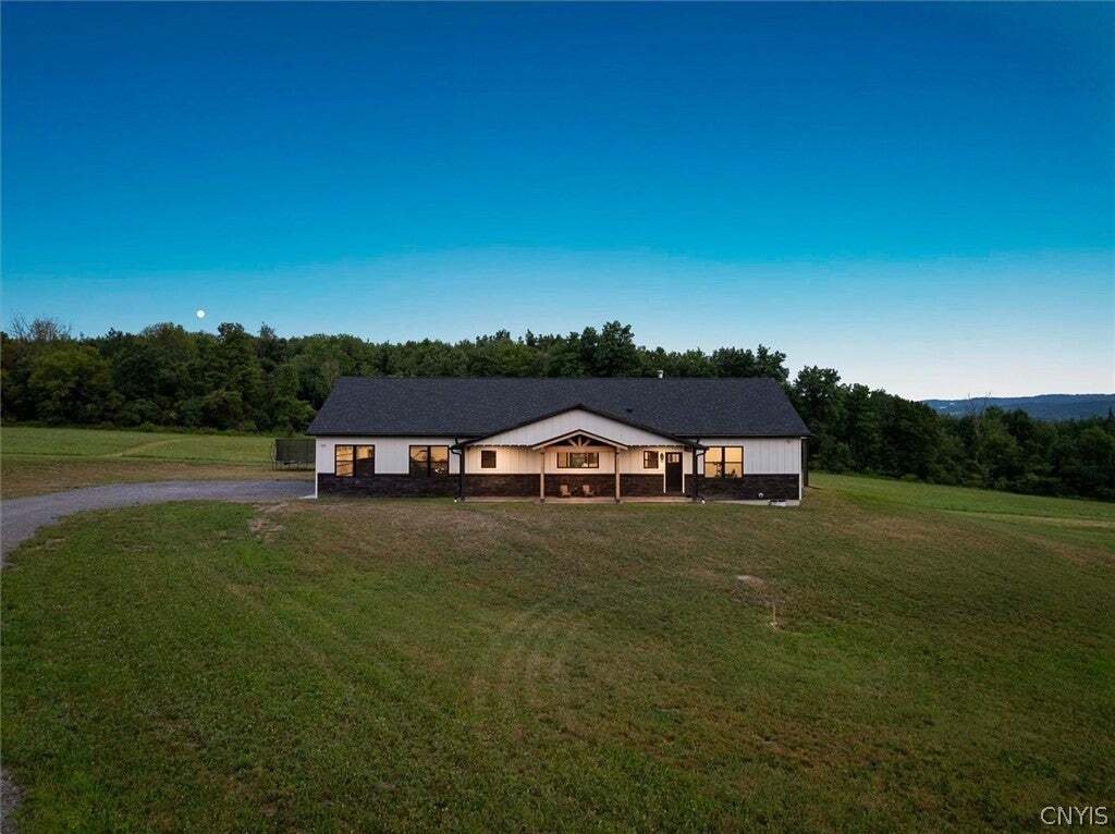 House in New Hartford, New York, United States 5 - 18580510