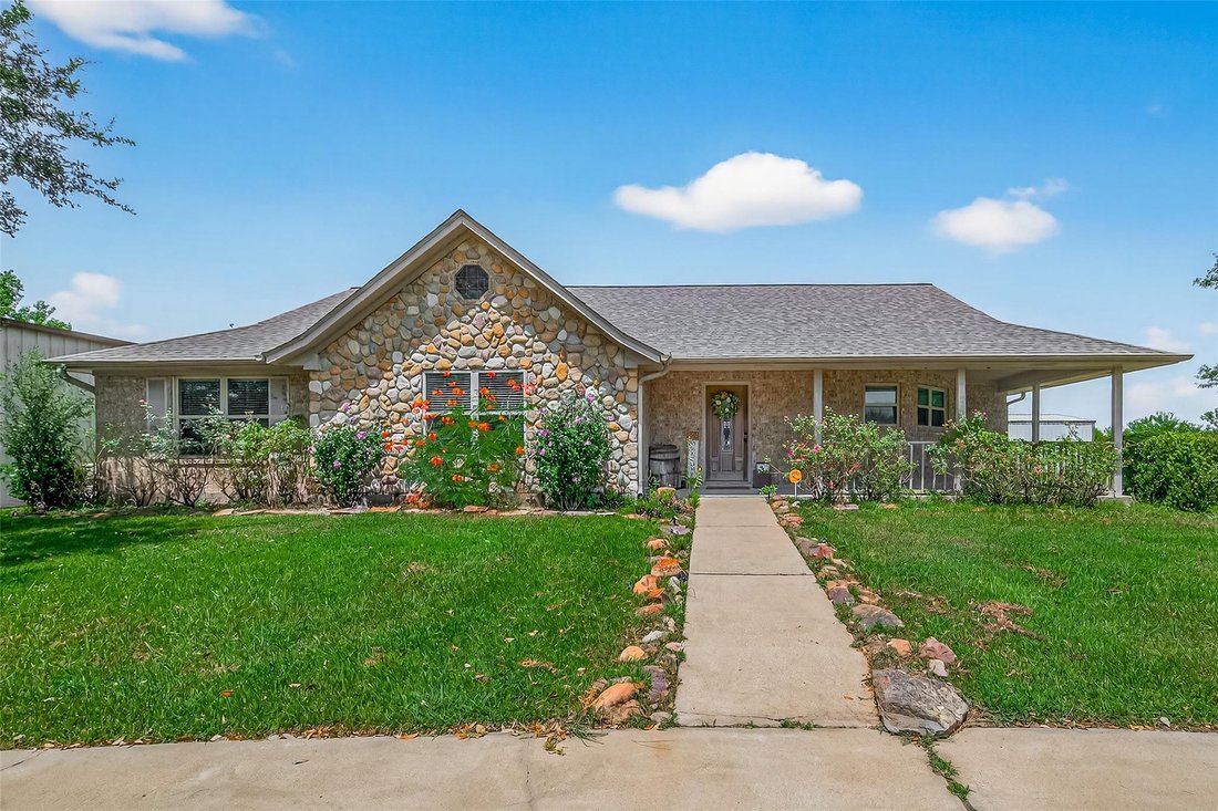 House in Dickinson, Texas, United States 3 - 18581968