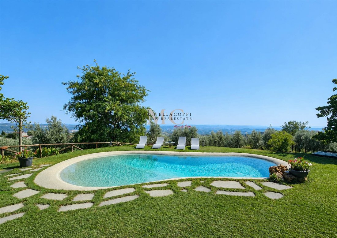 Limite, Tuscany, Italy 2 - 18409377