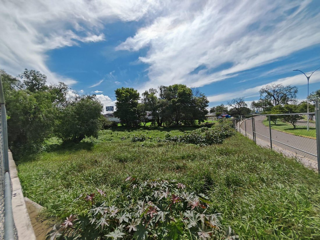 Land in San Juan del Río, Querétaro, Mexico 3 - 18583097