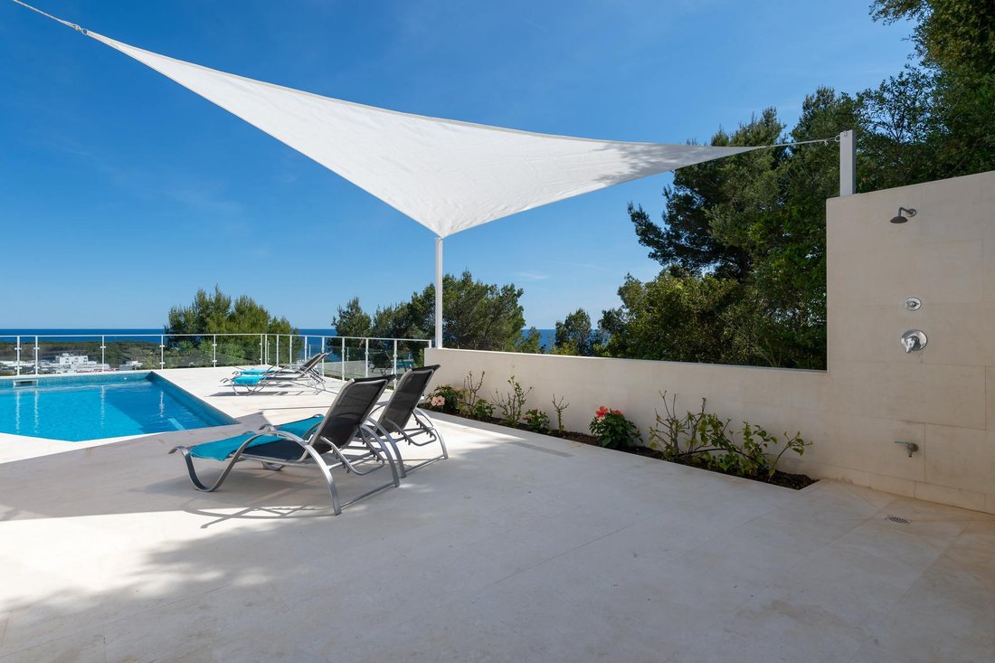 Villa in Es Migjorn Gran, Balearische Inseln, Spanien 5 - 18584289