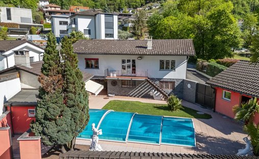 Villa in Lumino, Ticino, Switzerland 1