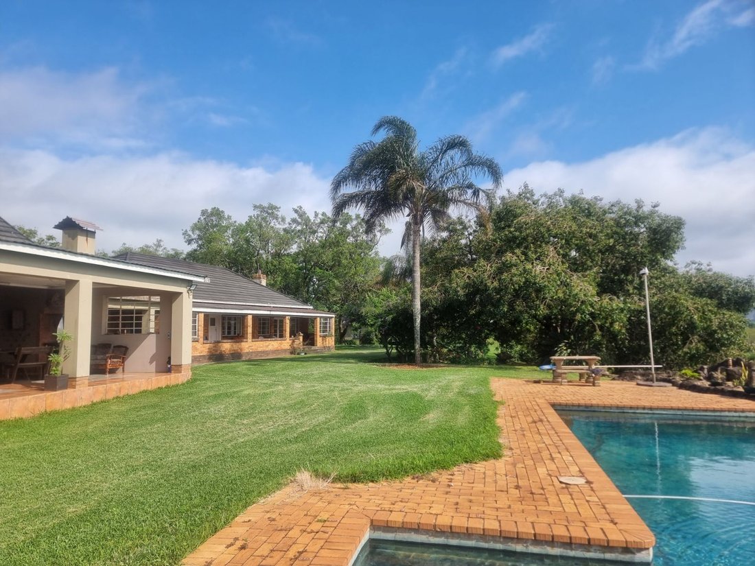 Farm Ranch in Johannesburg, Gauteng, South Africa 3 - 18581721