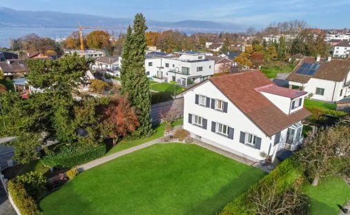 House in Estavayer, Fribourg, Switzerland 1