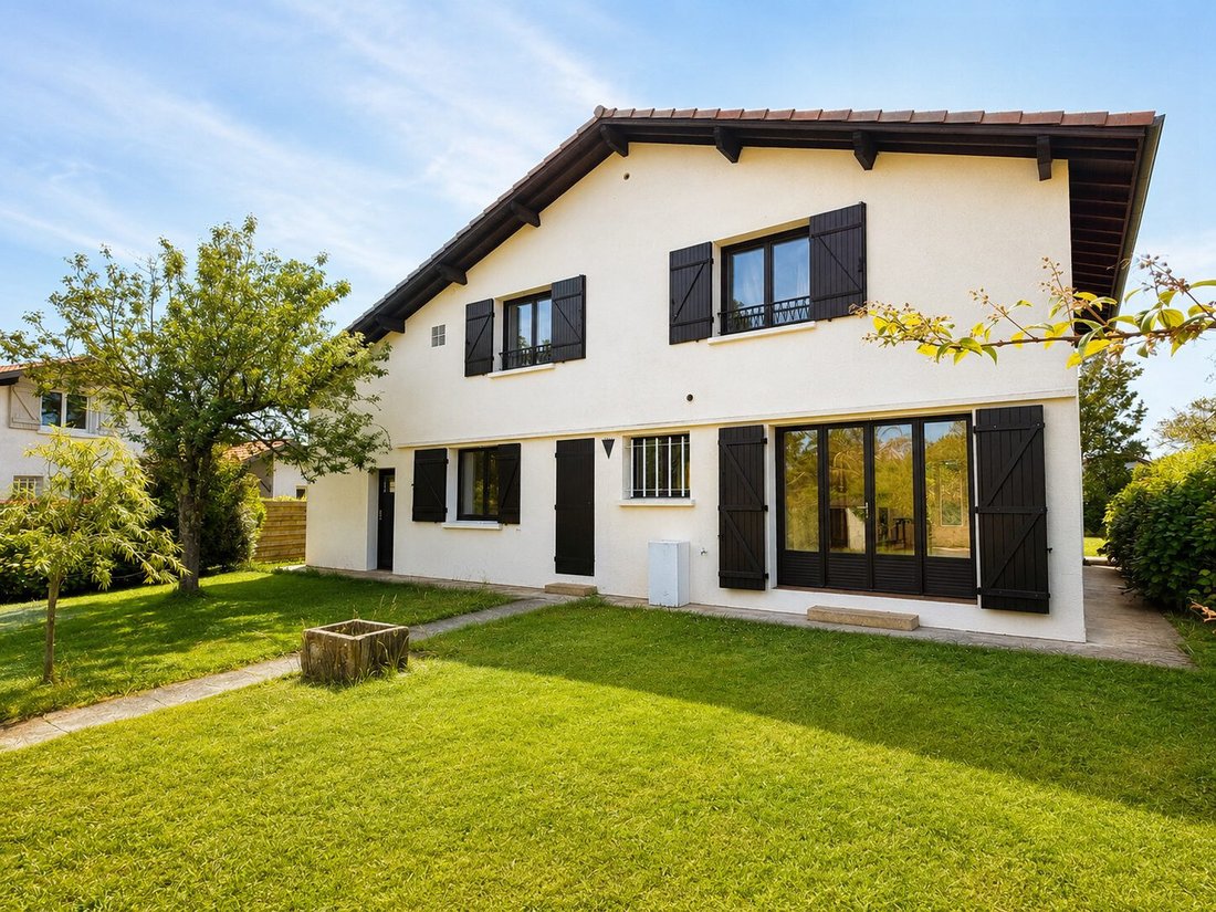 Villa in Angresse, Nouvelle-Aquitaine, France 1 - 18586268