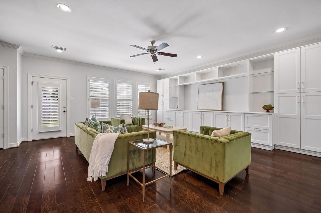 House in Houston, Texas, United States 3 - 18585038