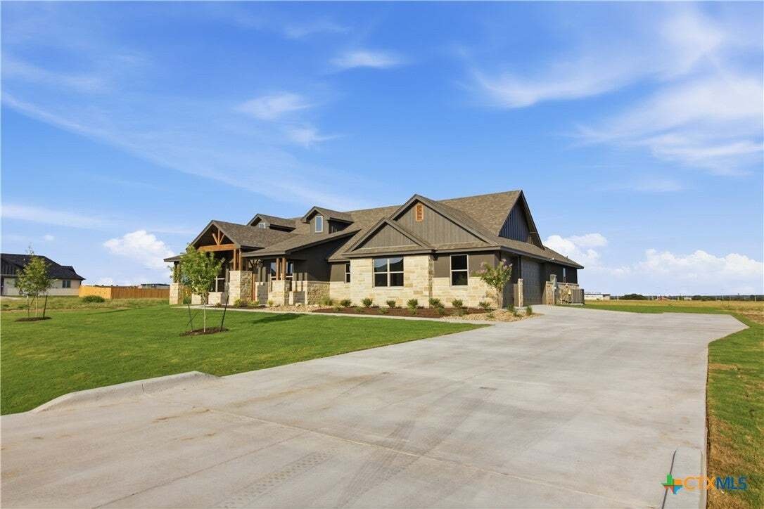 House in Salado, Texas, United States 3 - 18354987