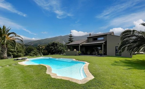 House in Saint-Florent, Corsica, France 1
