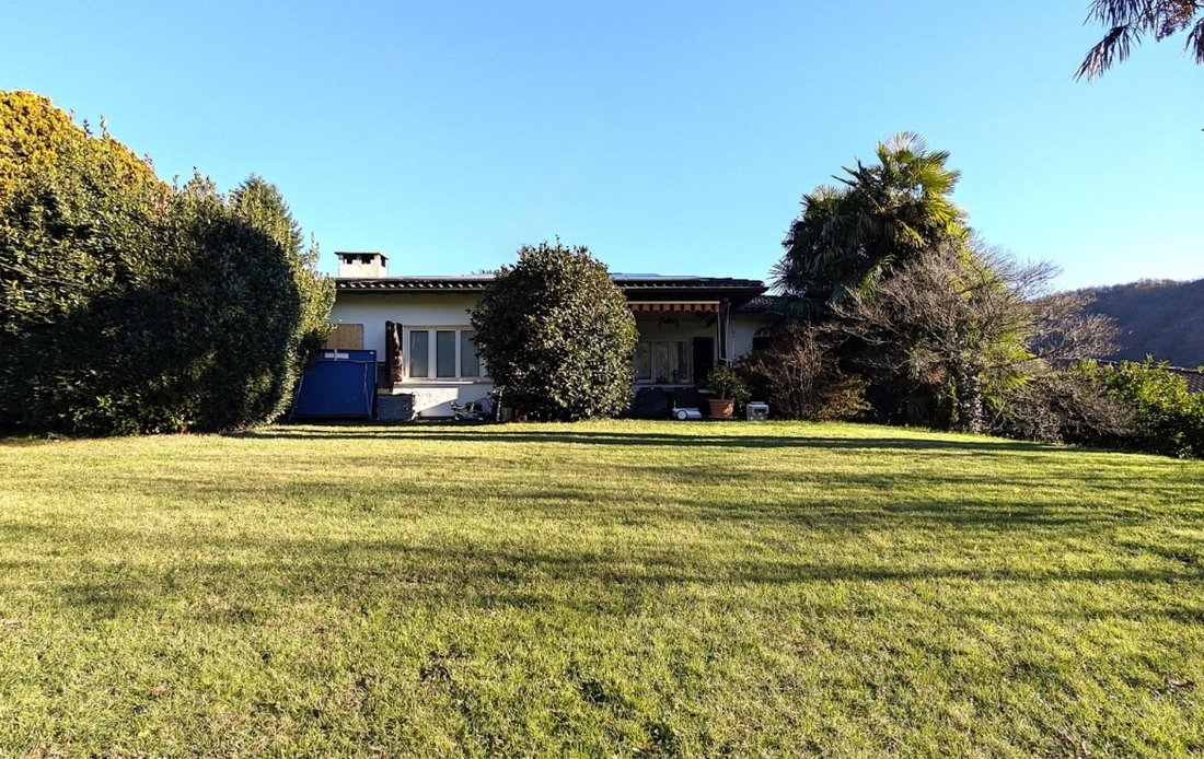 Villa in Bedano, Ticino, Switzerland 1 - 18583345