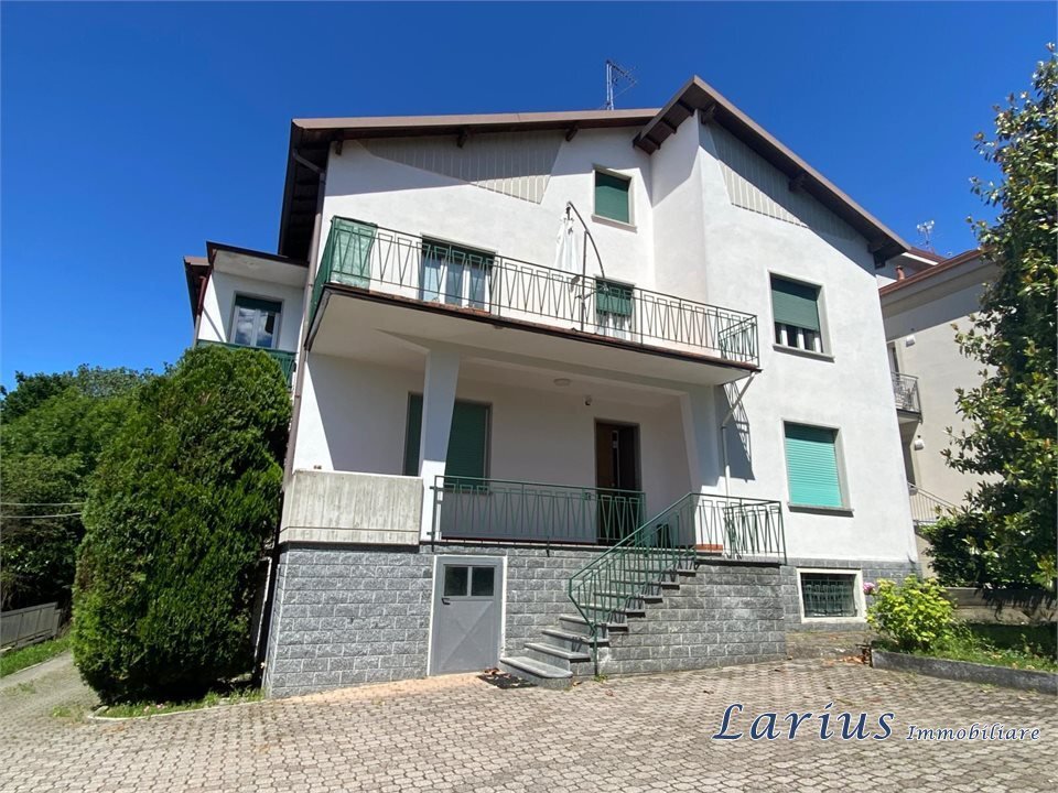 Villa in Cassago Brianza, Lombardy, Italy 1 - 18583260