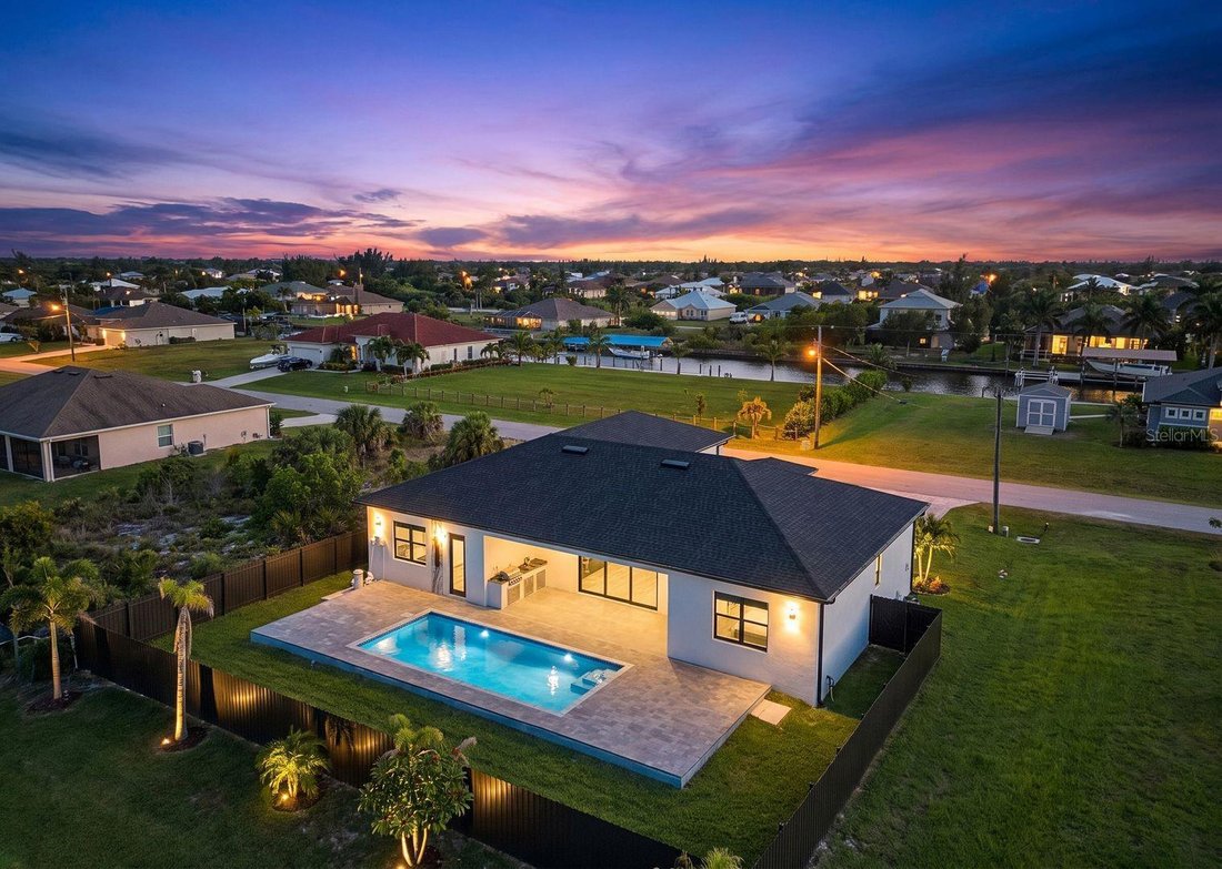 House in Port Charlotte, Florida, United States 2 - 18583972