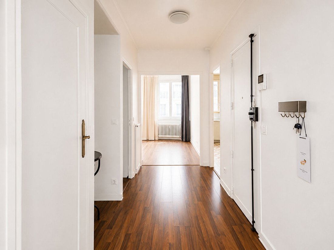 Apartment in La Fourche-Guy Môquet, Paris 17e Arrondissement, Paris 4 - 18582642