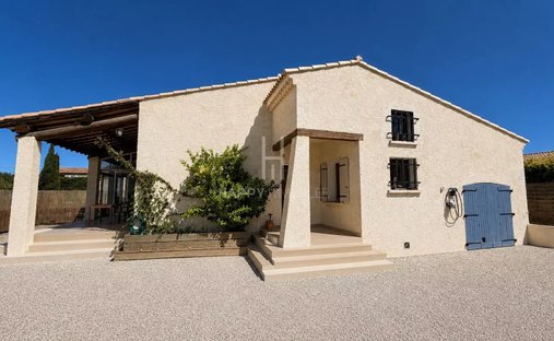 House in Mouriès, Provence-Alpes-Côte d'Azur, France 1