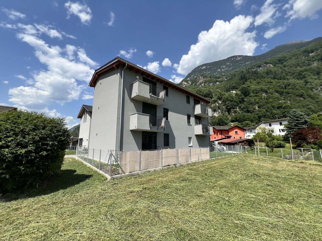 Apartment in Riviera, Ticino, Switzerland 1 - 18583594