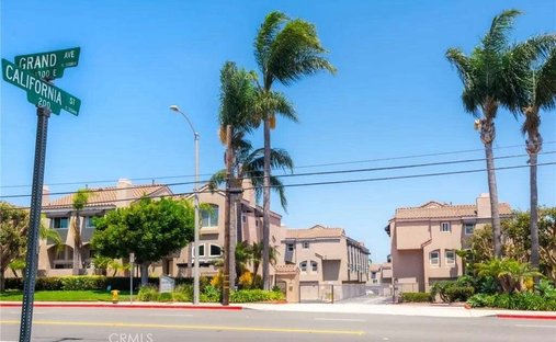 Townhouse in El Segundo, California, United States 1