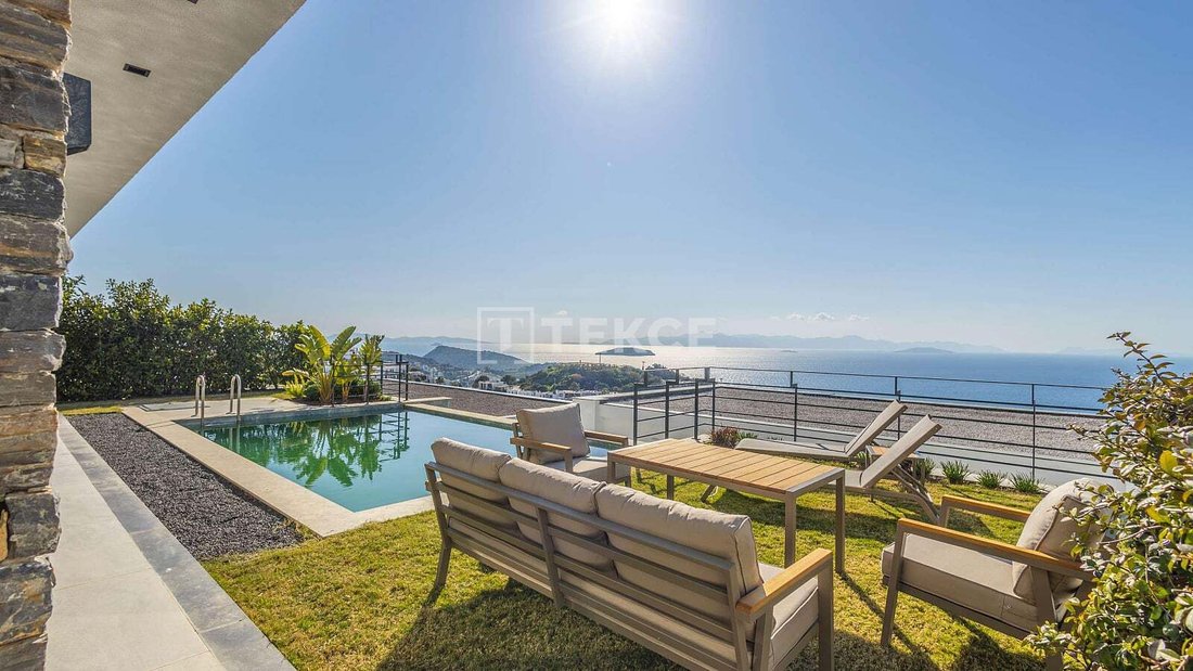 Apartment in Gümüşlük, Muğla, Turkey 1 - 18584189