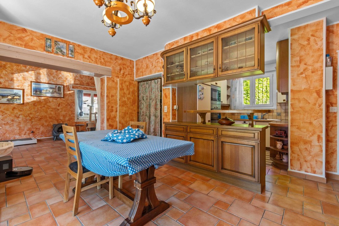 Villa in Lumino, Ticino, Switzerland 5 - 18583298