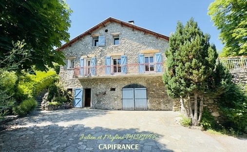 Maison à Jarjayes, Provence-Alpes-Côte d'Azur, France 1