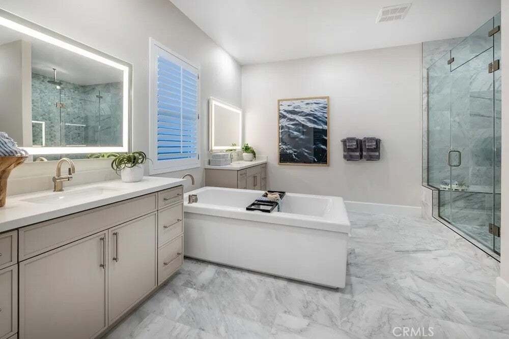 Condo in Irvine, California, United States 5 - 18584646