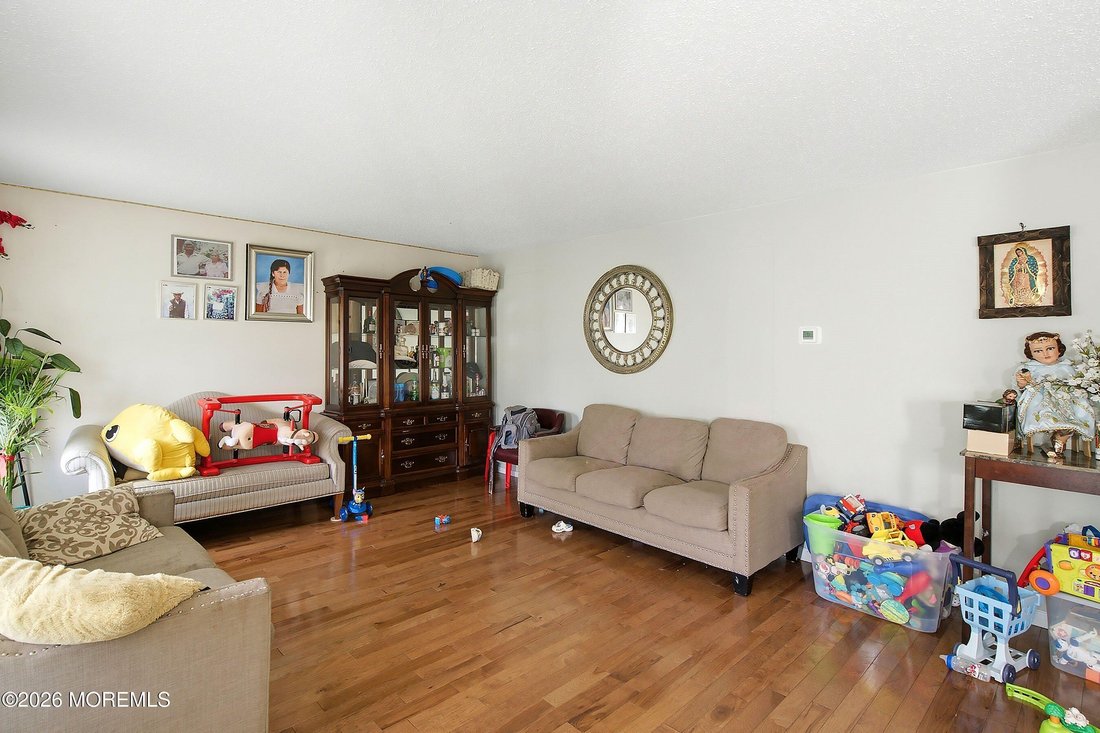 House in Toms River, New Jersey, United States 4 - 18583743