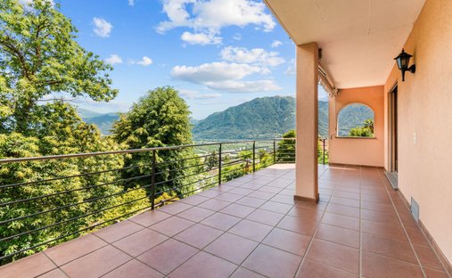 House in Locarno, Ticino, Switzerland 1
