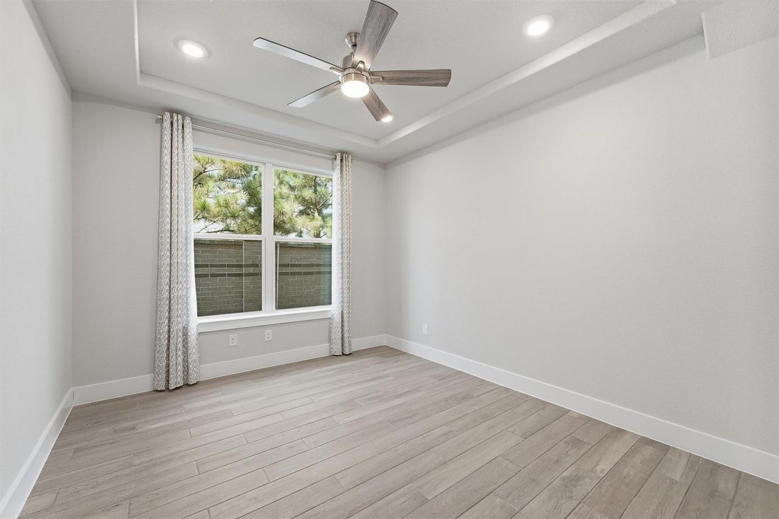 House in Houston, Texas, United States 4 - 18244333