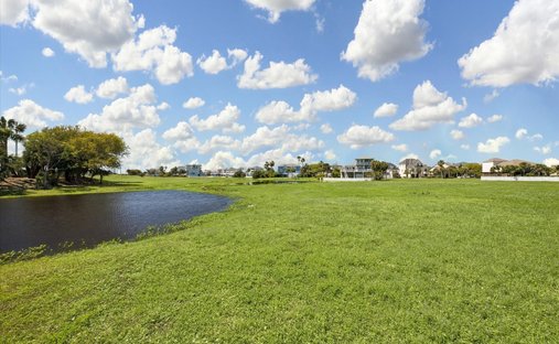 Land in Galveston, Texas, United States 1