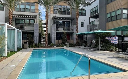 Condo in Orange, California, United States 1