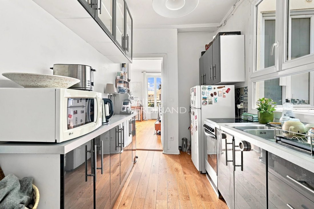 Apartment in La Fourche-Guy Môquet, Paris 17e Arrondissement, Paris 4 - 18582418