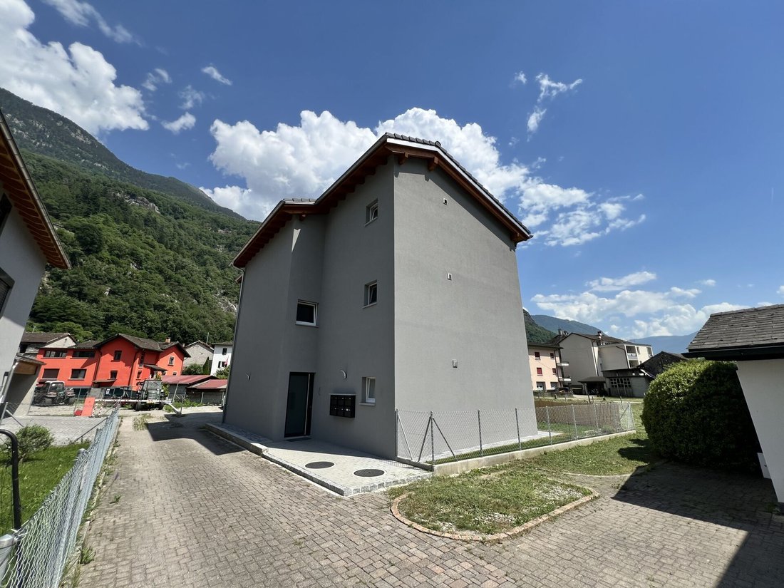 Apartment in Riviera, Ticino, Switzerland 4 - 18583594