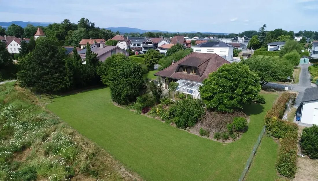 Villa in Cudrefin, Vaud, Switzerland 1 - 18580673