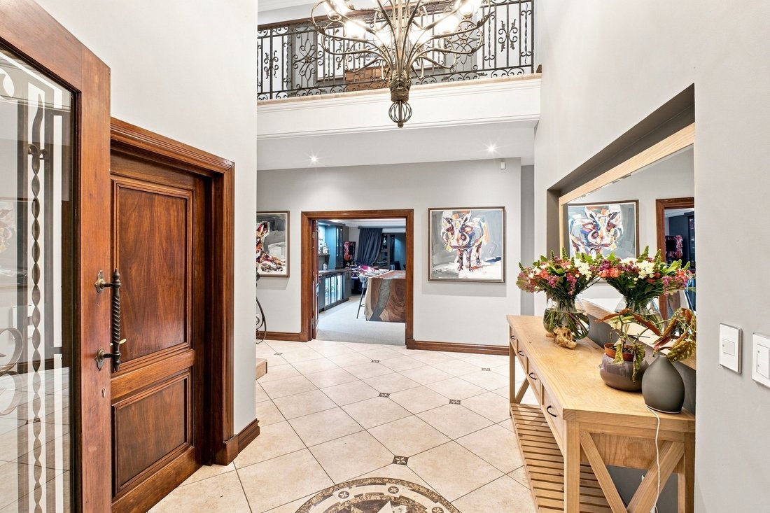 House in Bryanston, Gauteng, South Africa 5 - 18582669