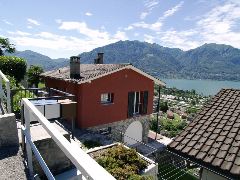 House in Tenero-Contra, Ticino, Switzerland 1 - 18583357