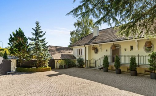 Estate in Genthod, Genève, Switzerland 1