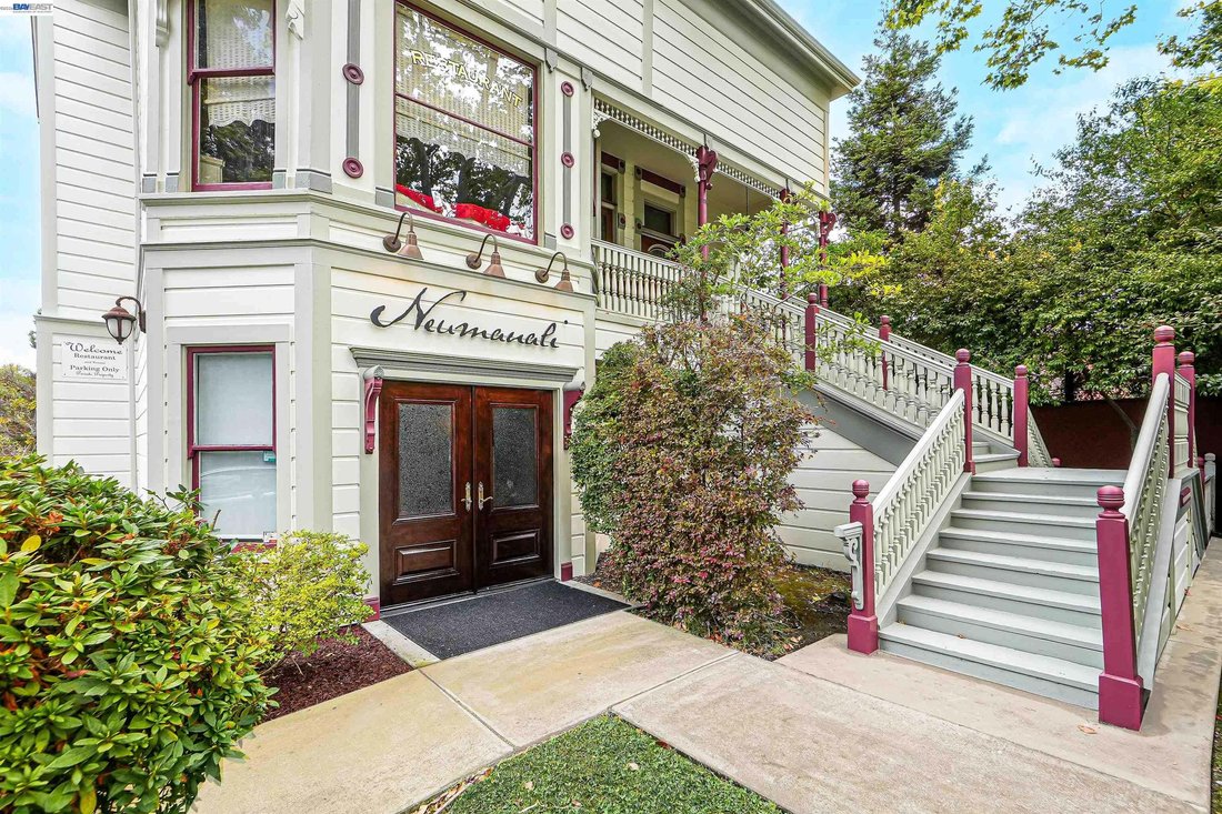 House in Hayward, California, United States 4 - 18584360