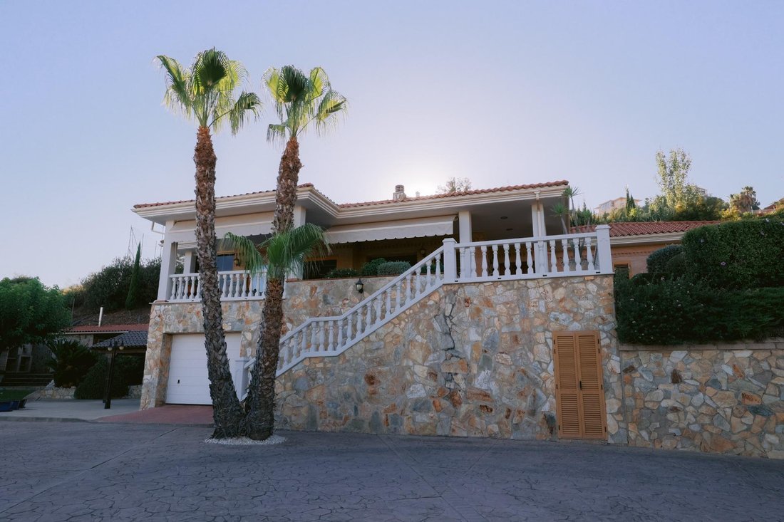 Villa in Medellin, Extremadura, Spain 2 - 18552525