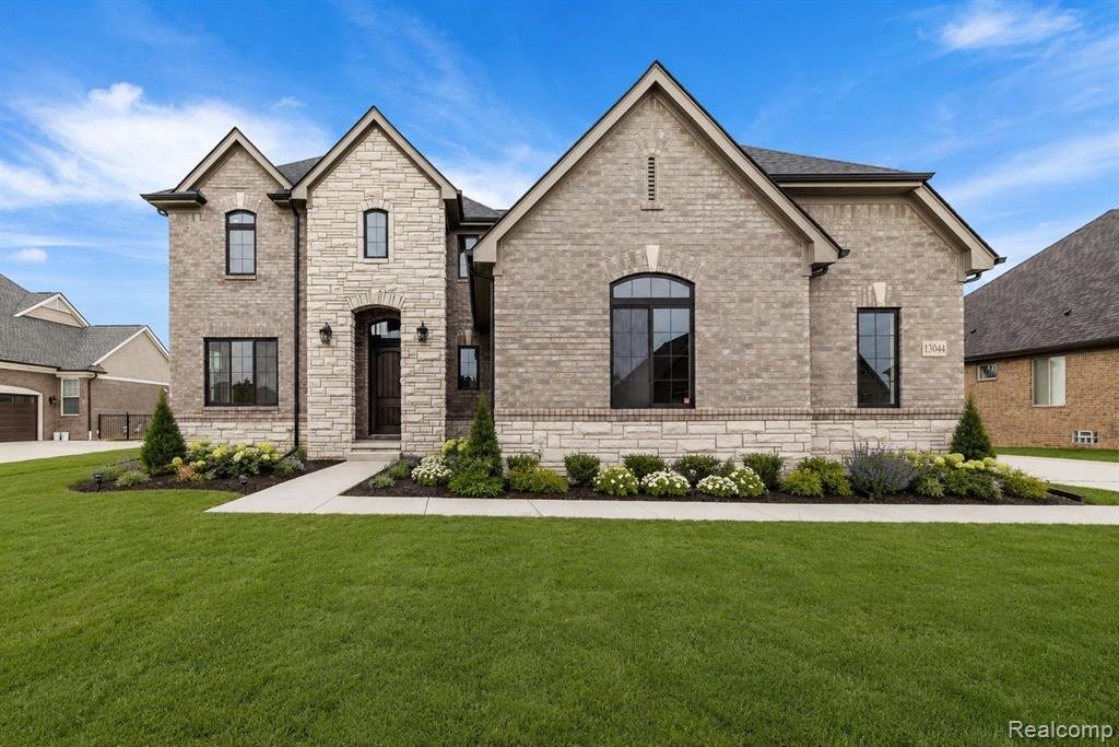 House in Lakeville, Michigan, United States 1 - 18581348