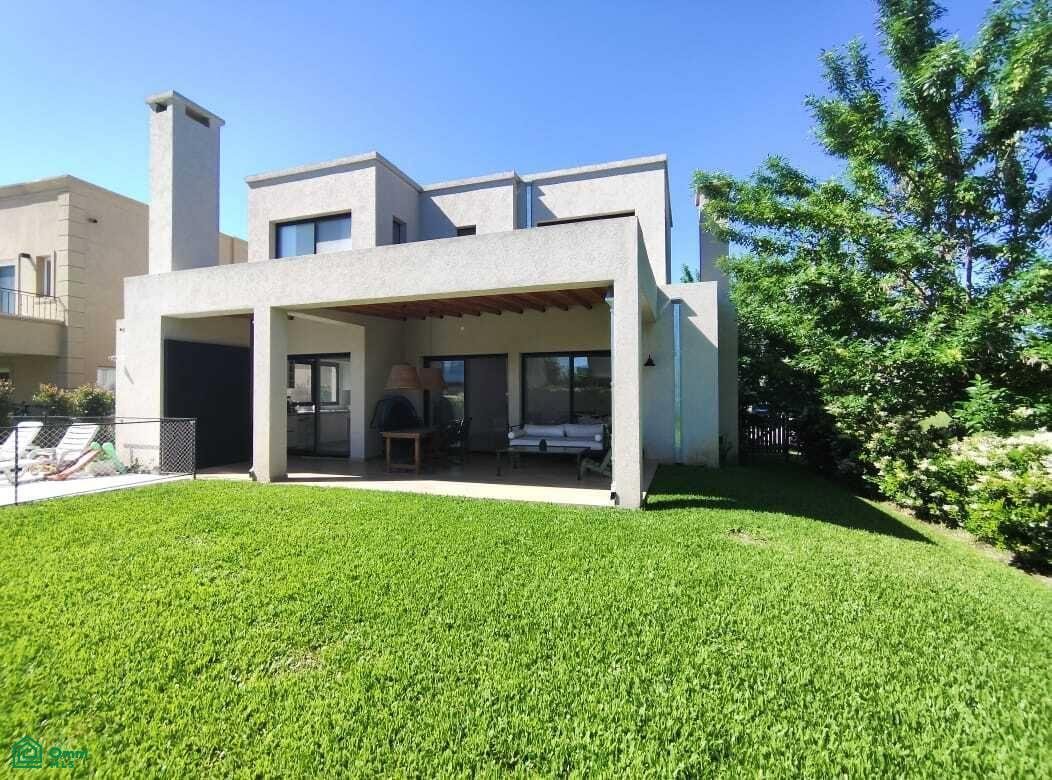 House in Tigre, Buenos Aires Province, Argentina 1 - 18496514