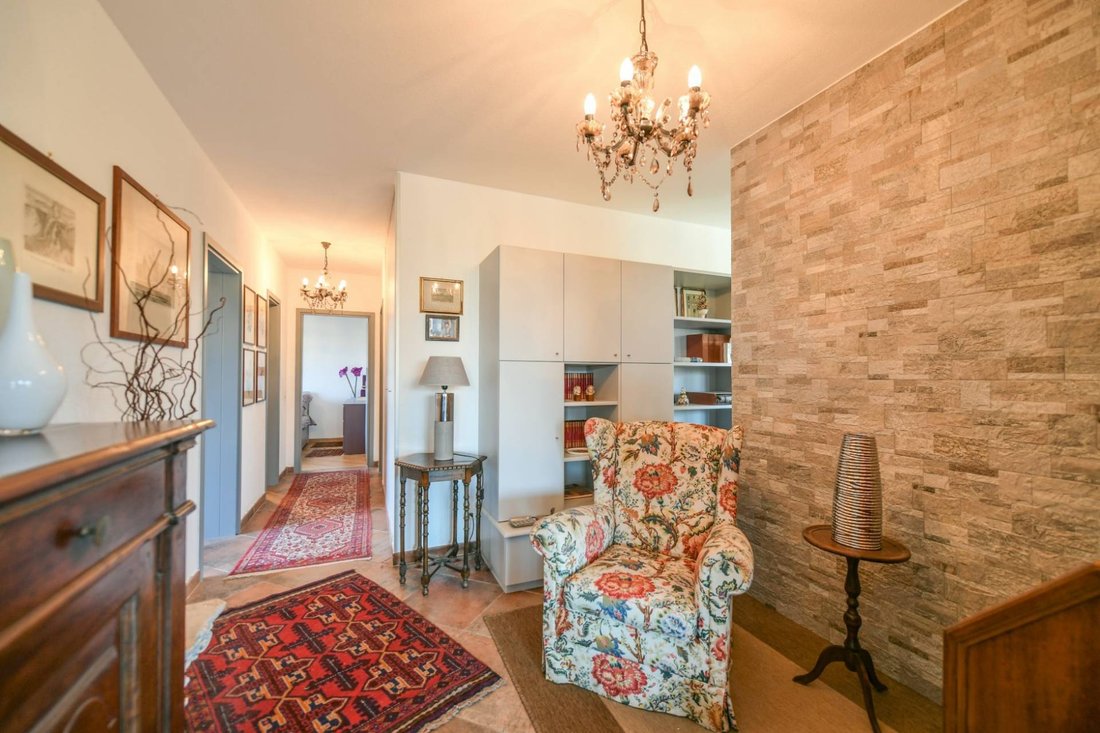 Apartment in Paradiso, Ticino, Switzerland 5 - 18583422